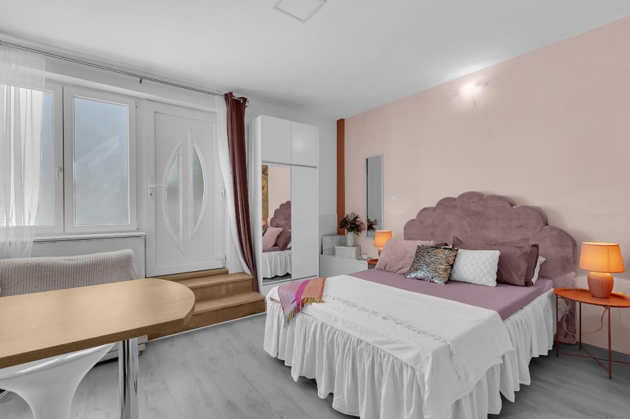 Apartments Barbara Makarska Zewnętrze zdjęcie