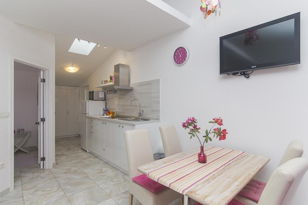 Apartments Barbara Makarska Zewnętrze zdjęcie